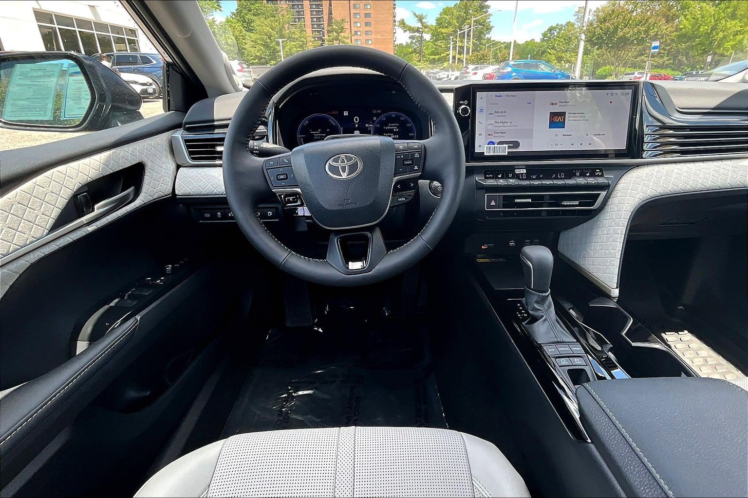Used 2026 Toyota Camry XLE w/ Premium Plus Package FWD image 5