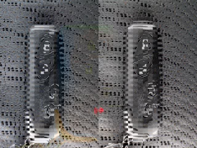 Used 2015 Lexus GX 460 w/ Navigation Package AWD/4WD image 37