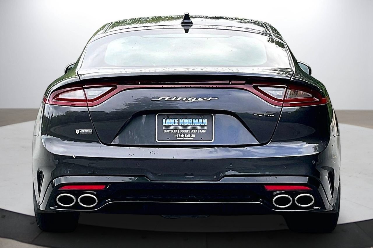 Used 2020 Kia Stinger GT-Line w/ Sun & Sound Package RWD image 7
