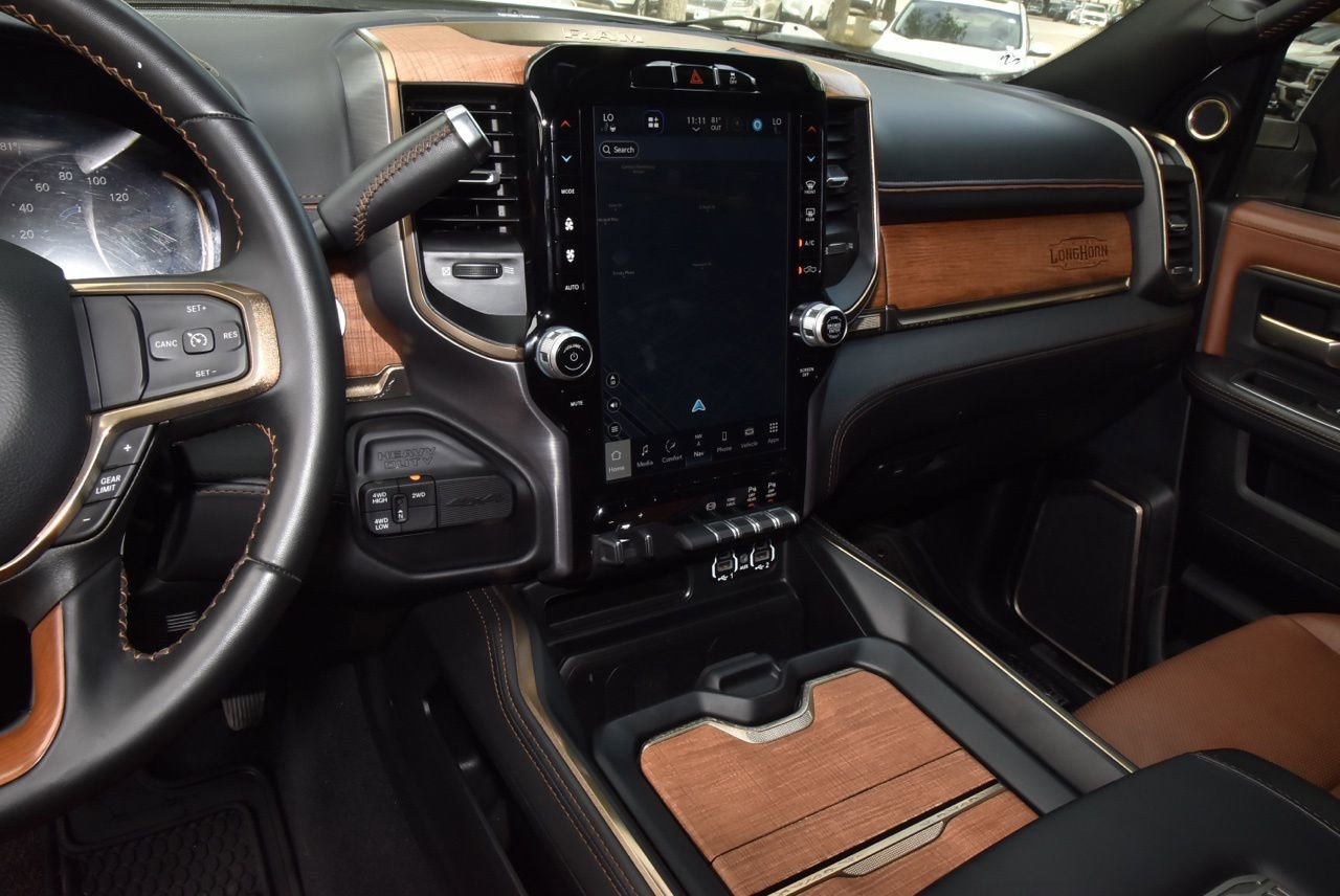 Used 2024 RAM 3500 Limited image 26