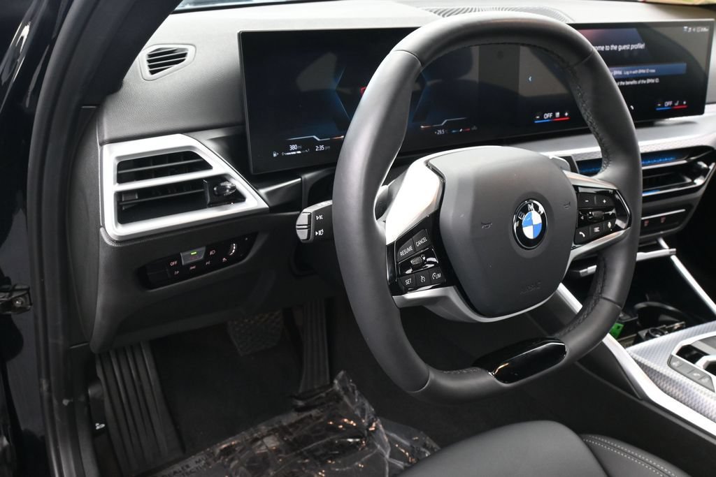 Used 2026 BMW 330i Sedan w/ Convenience Package RWD image 15
