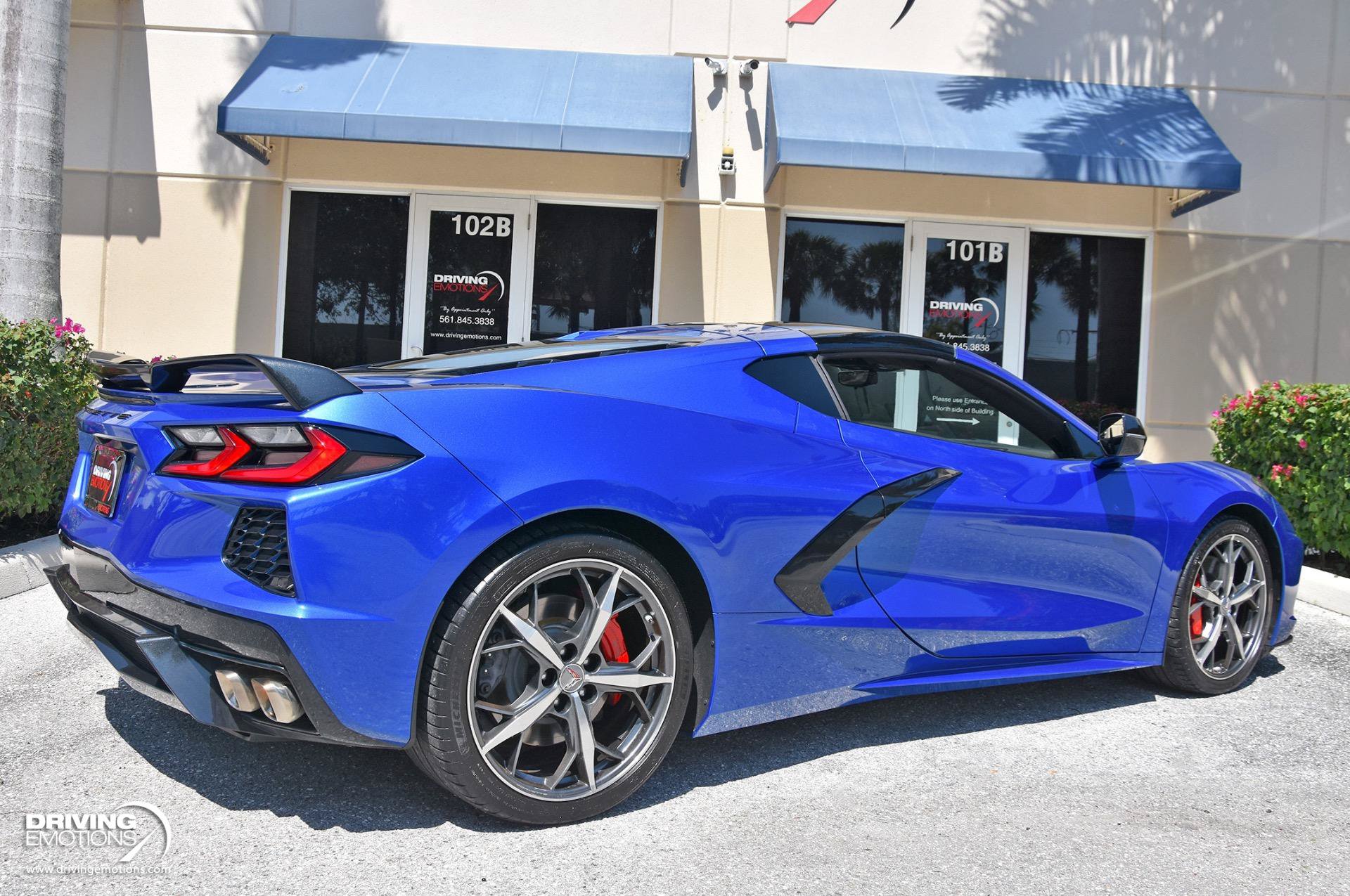 Used 2020 Chevrolet Corvette Stingray Premium Cpe w/ 3LT Preferred Equipment Group RWD image 23