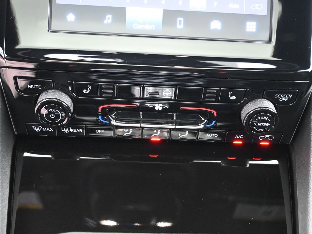 New 2025 Jeep Grand Cherokee L Laredo w/ Luxury Tech Group I image 6