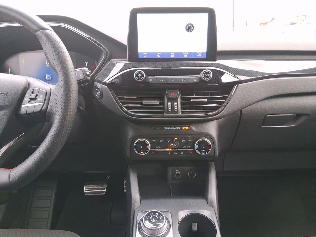 Used 2024 Ford Escape ST-Line image 17