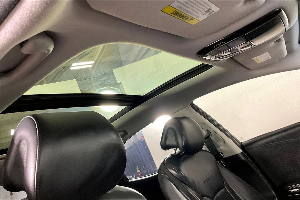 Used 2015 Hyundai Azera Limited FWD image 22