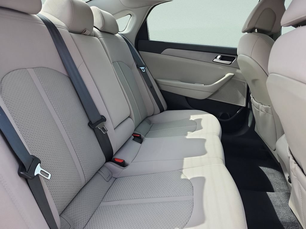 Used 2016 Hyundai Sonata SE FWD image 31