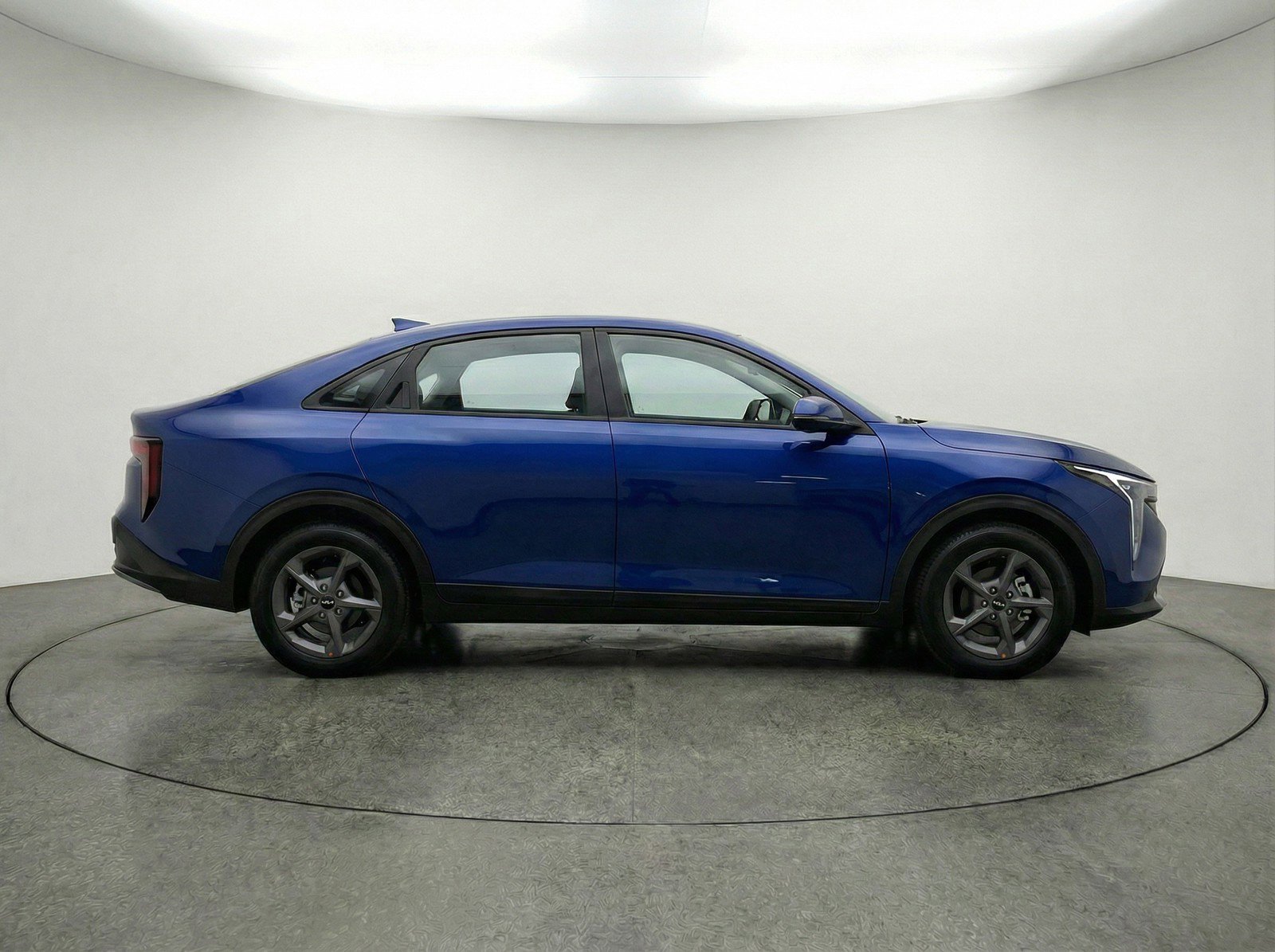 Used 2025 Kia K4 LXS image 11