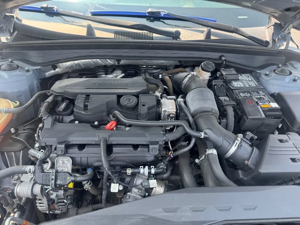 Used 2022 Kia K5 LX FWD image 11