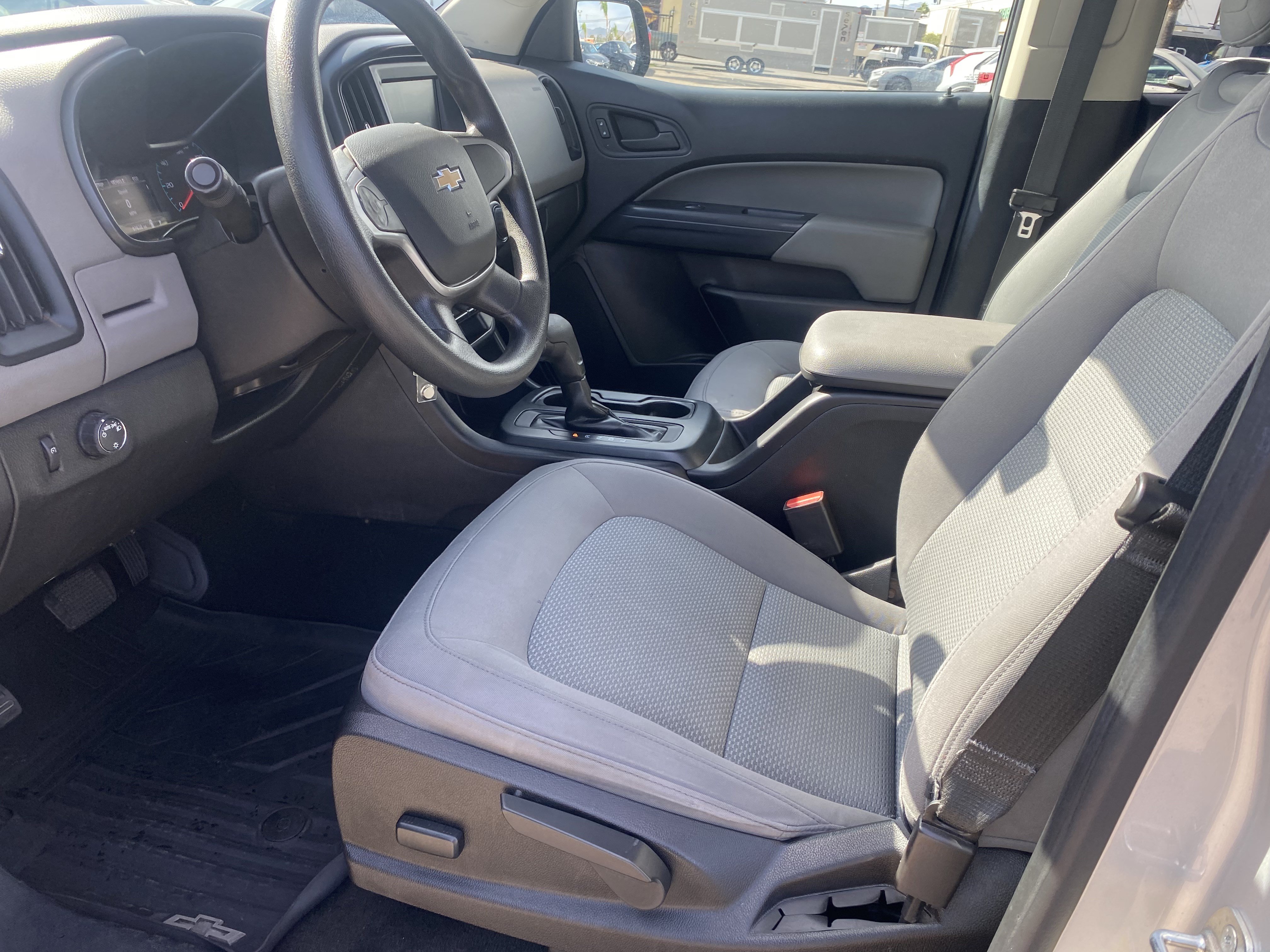 Used 2018 Chevrolet Colorado W/T w/ WT Convenience Package RWD image 13