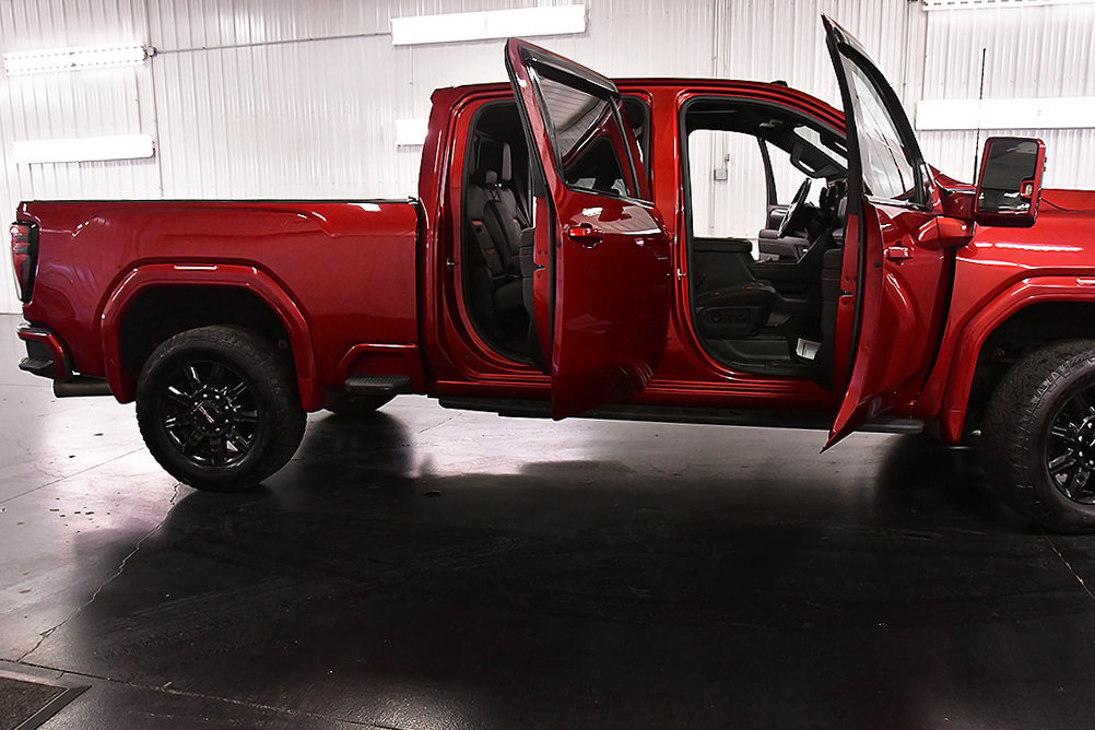 Used 2025 GMC Sierra 2500 AT4 w/ AT4 Premium Plus Package AWD/4WD image 34