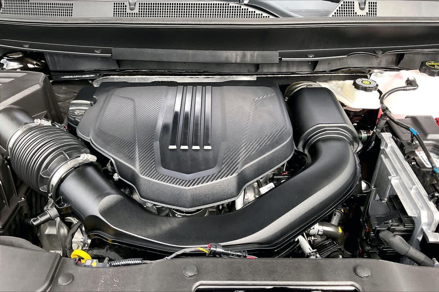 Used 2026 Chevrolet Traverse RS FWD image 31