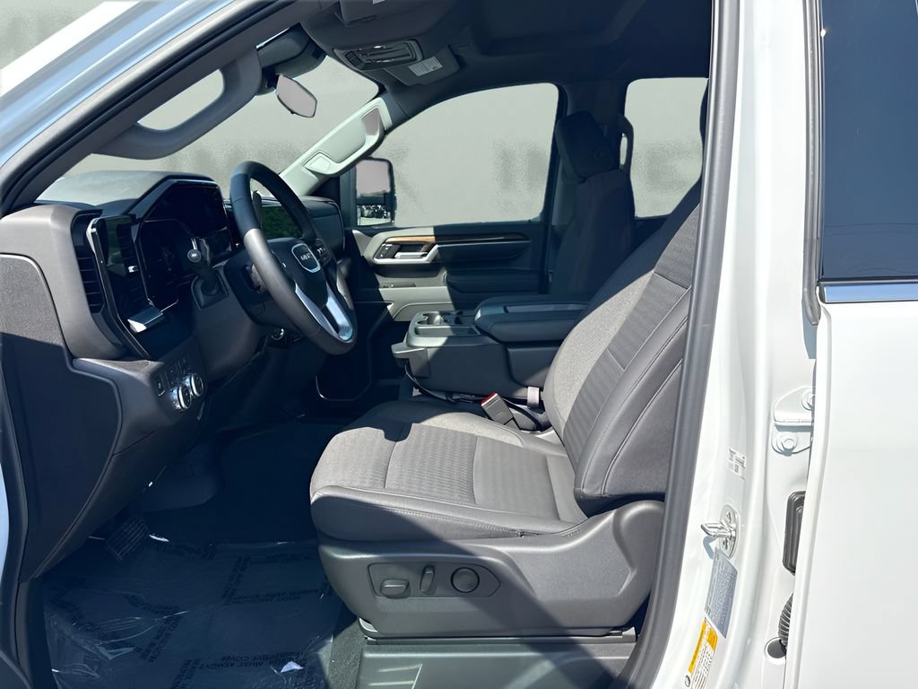 Used 2026 GMC Sierra 2500 SLE w/ SLE Value Package; AWD/4WD image 9