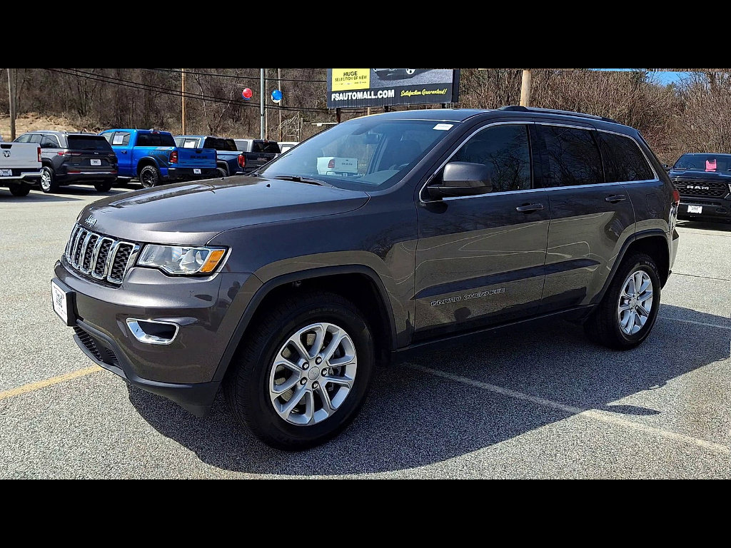 Certified 2021 Jeep Grand Cherokee Laredo image 32
