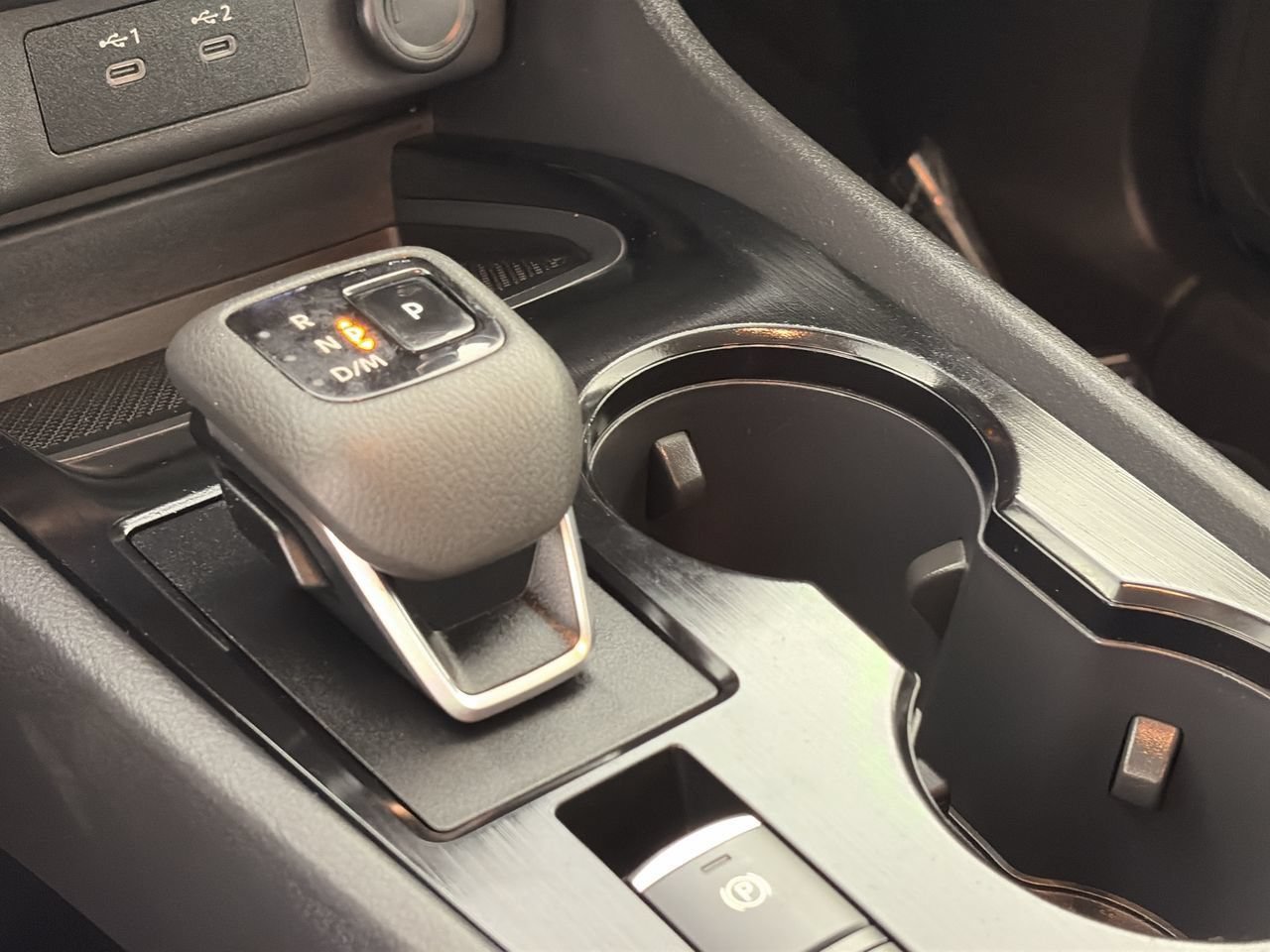 Used 2025 Nissan Rogue SV AWD/4WD image 14