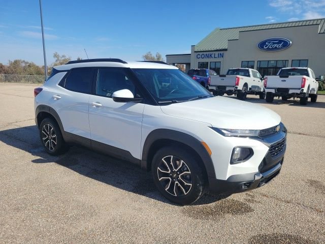 Used 2023 Chevrolet TrailBlazer ACTIV w/ Convenience Package image 18