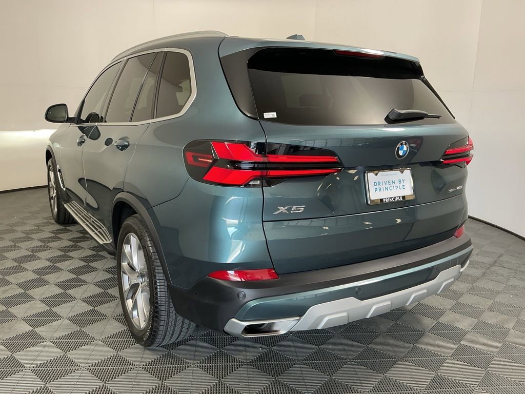 Certified 2024 BMW X5 sDrive40i w/ Parking Assistance Package RWD image 7