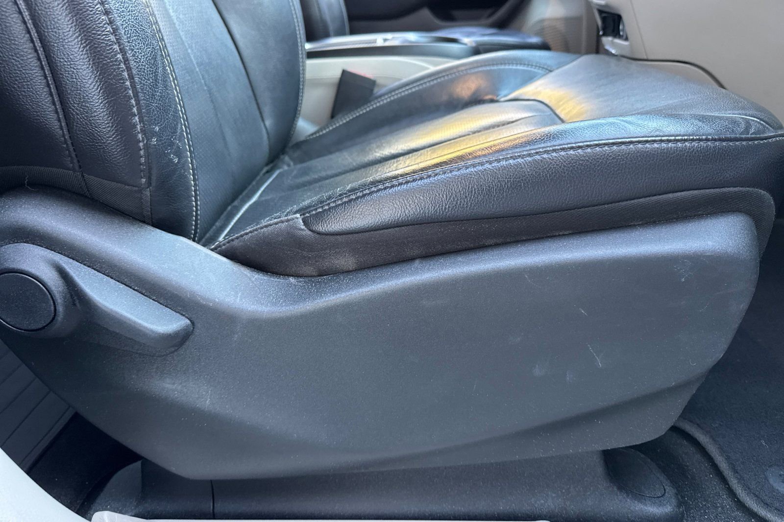 Used 2022 Chrysler Pacifica Touring-L image 23