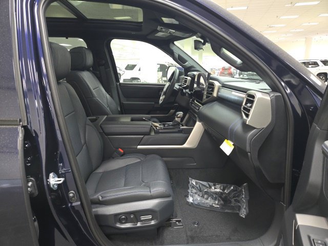 New 2026 Toyota Tundra Platinum AWD/4WD image 9