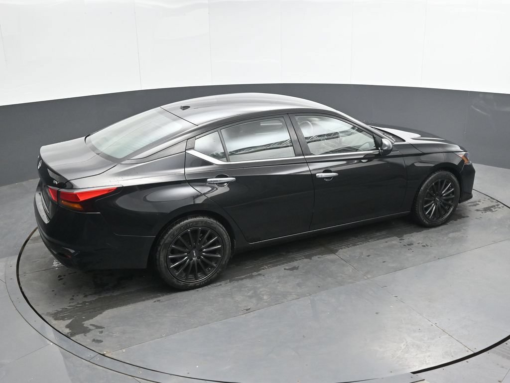 Used 2023 Nissan Altima 2.5 SV FWD image 30
