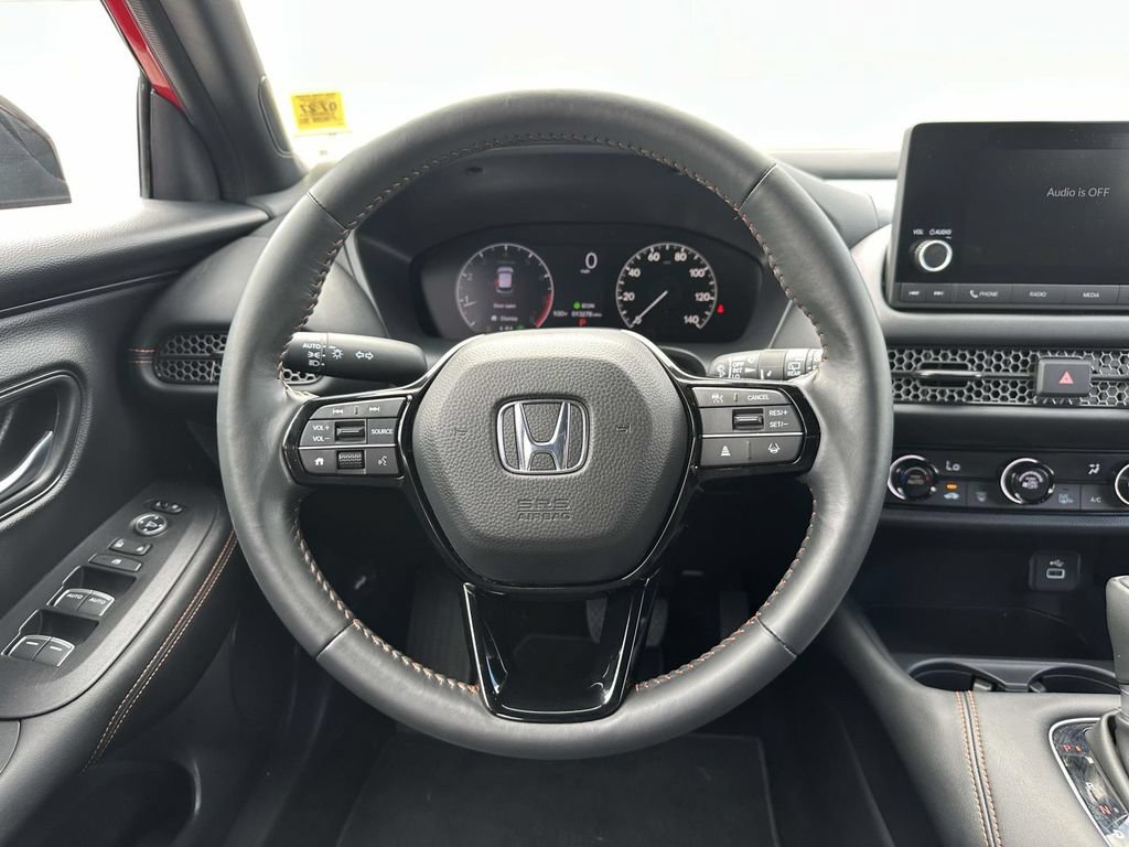 Used 2024 Honda HR-V Sport image 11