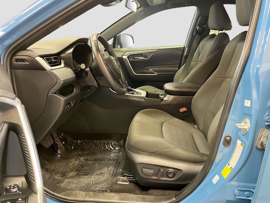 Used 2024 Toyota RAV4 SE AWD/4WD image 20