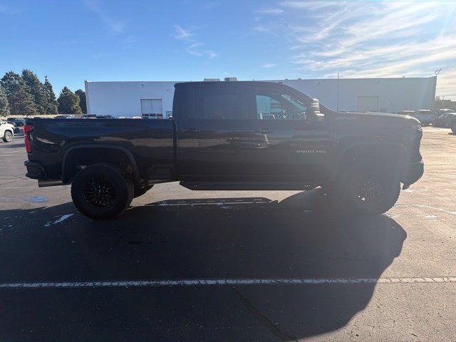 Used 2025 Chevrolet Silverado 2500 ZR2 w/ Technology Package AWD/4WD image 5