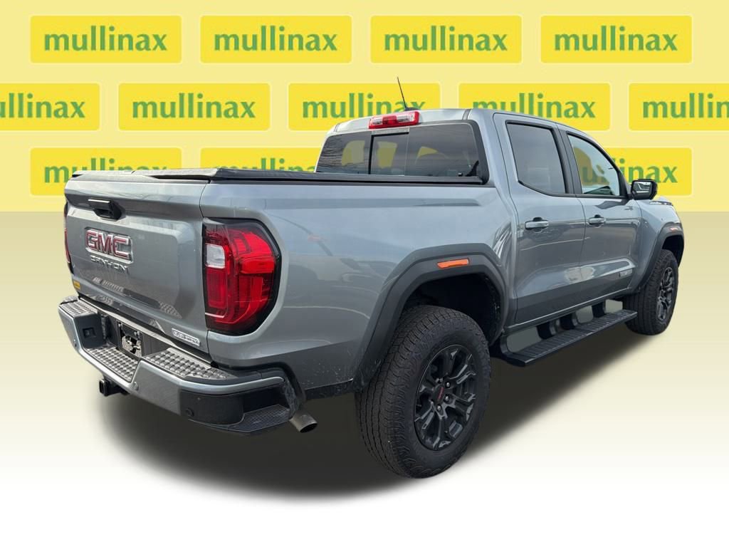Used 2025 GMC Canyon Elevation w/ Technology Package image 11