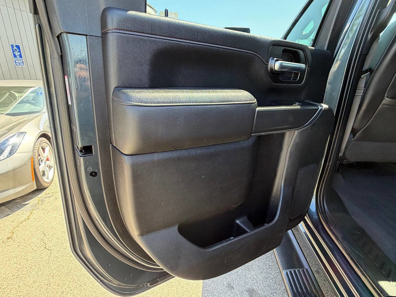 Used 2020 GMC Sierra 3500 AT4 w/ AT4 Premium Package image 20