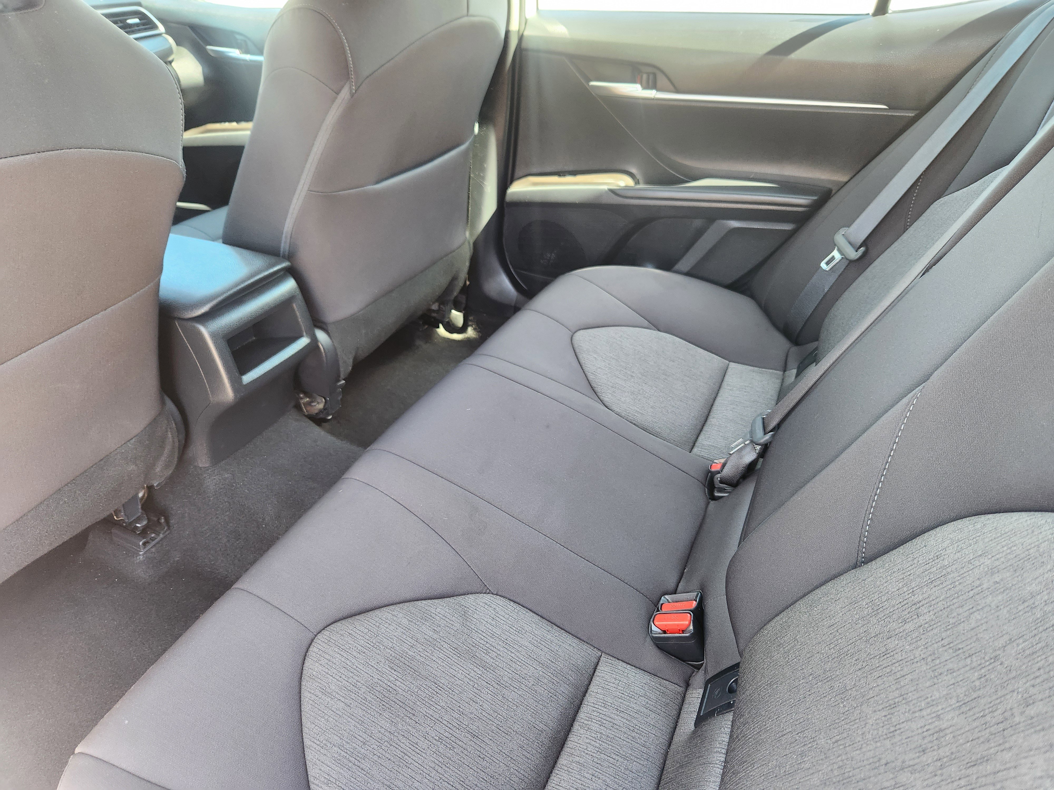 Used 2024 Toyota Camry LE FWD image 19