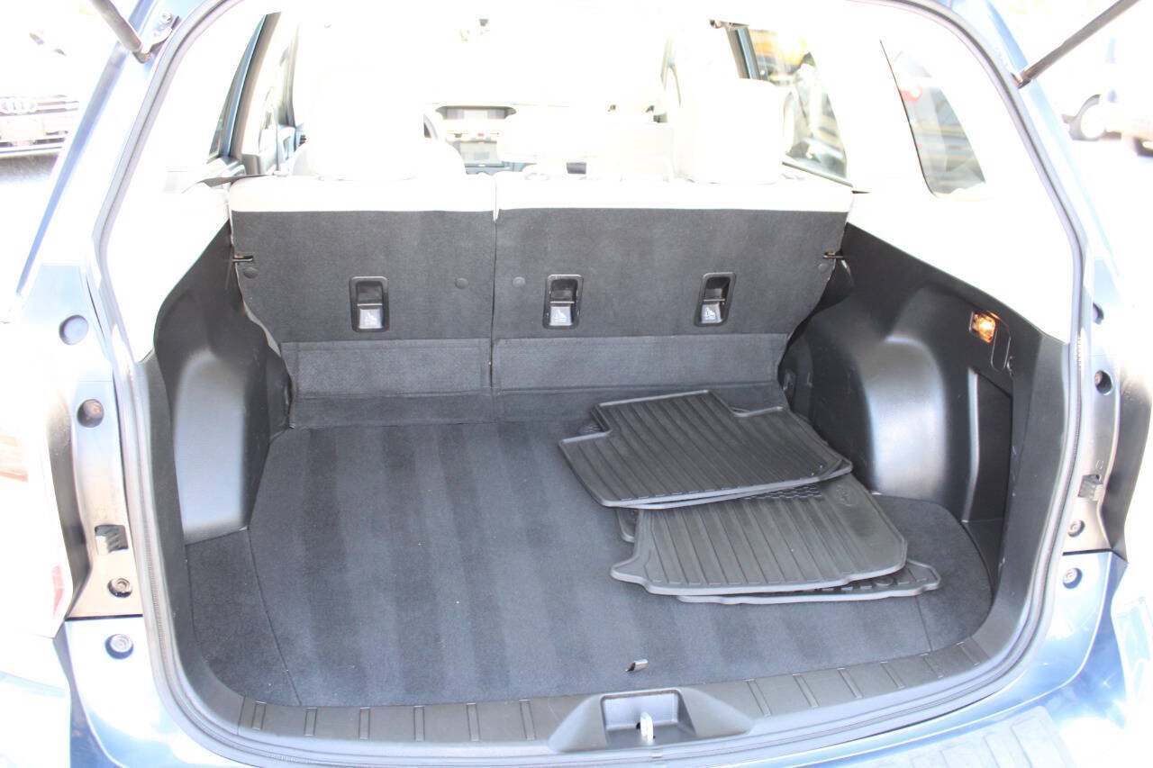 Used 2014 Subaru Forester 2.5i Premium AWD/4WD image 25