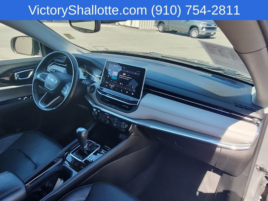 Used 2022 Jeep Compass Limited AWD/4WD image 30