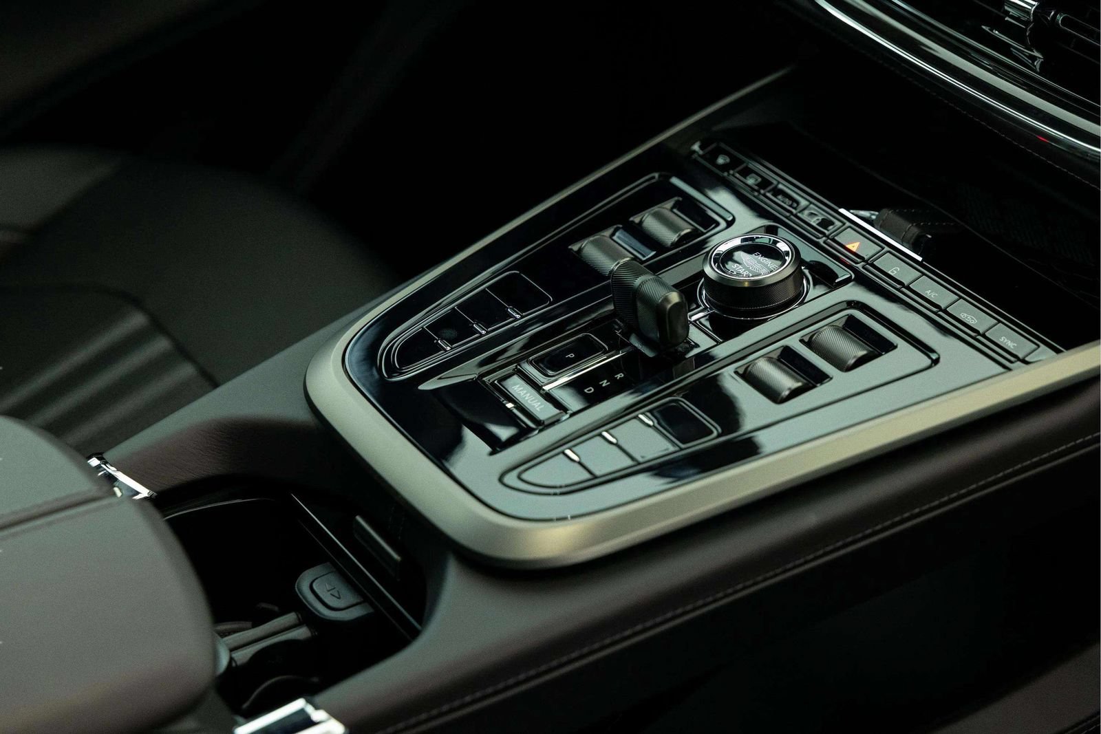 New 2026 Aston Martin DBX 707 AWD/4WD image 33