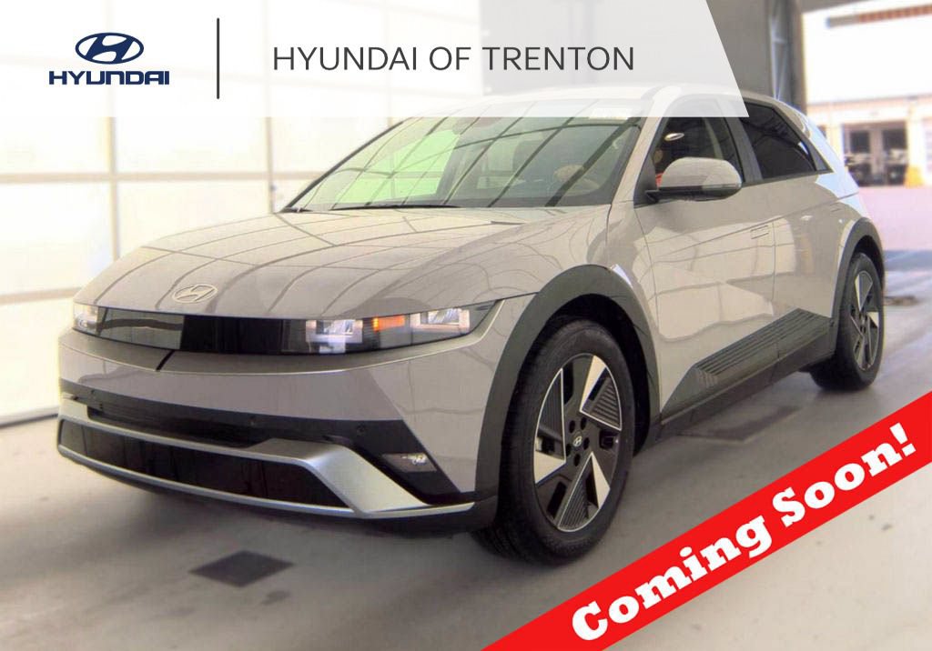 Used 2025 Hyundai Ioniq 5 SE RWD image 1