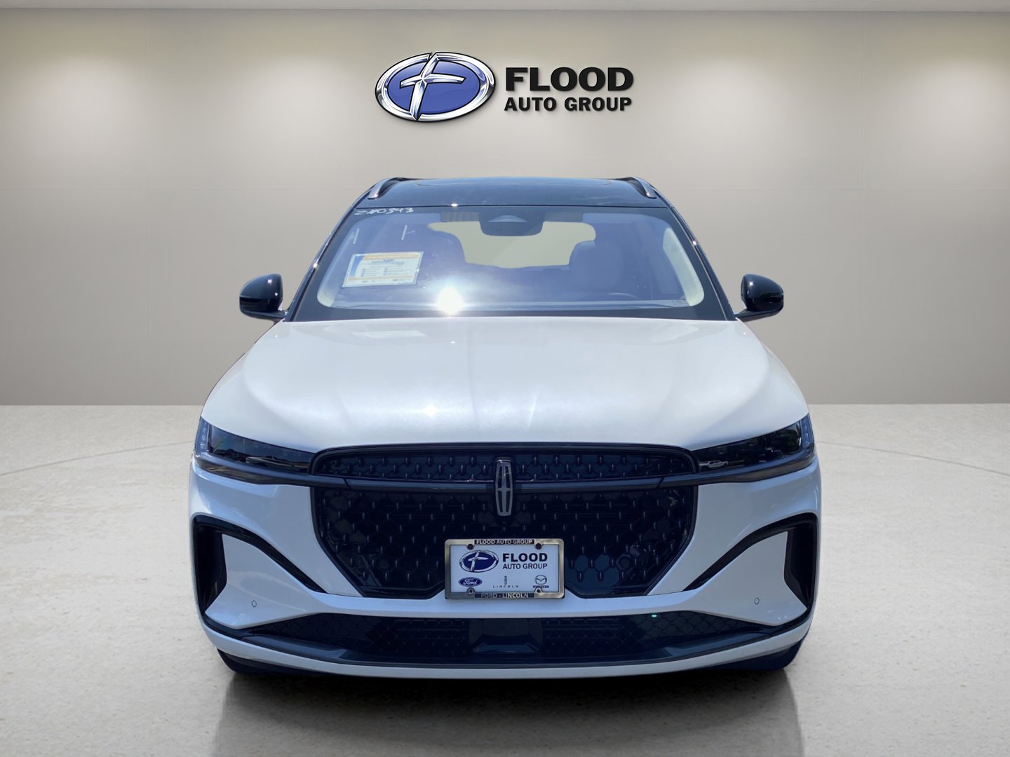 New 2025 Lincoln Nautilus Black Label w/ Jet Appearance Package image 2