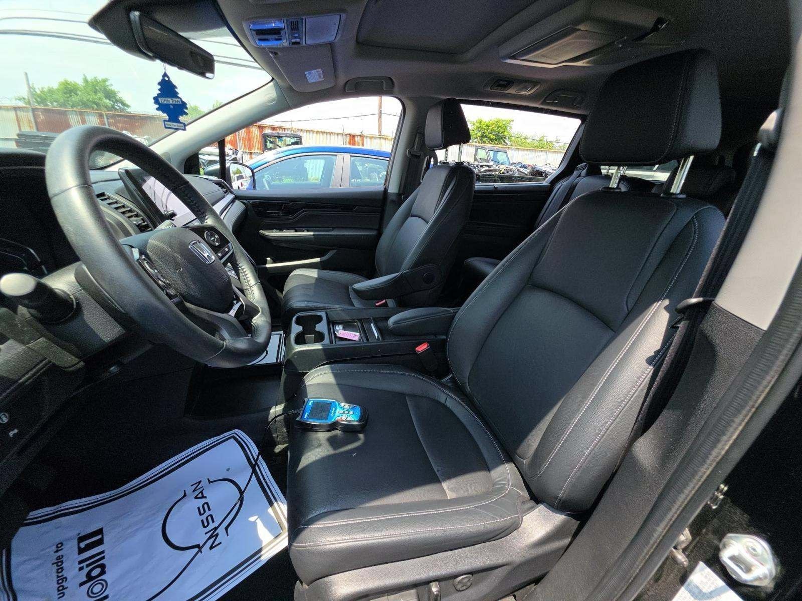 Used 2024 Honda Odyssey Touring image 6