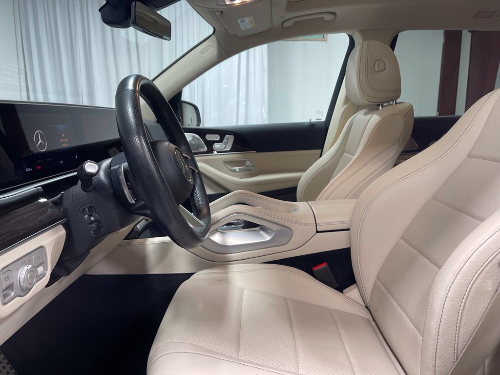 Used 2024 Mercedes-Benz GLS 450 4MATIC image 20