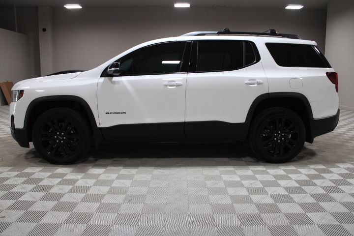 Used 2023 GMC Acadia SLE w/ Elevation Edition AWD/4WD image 8