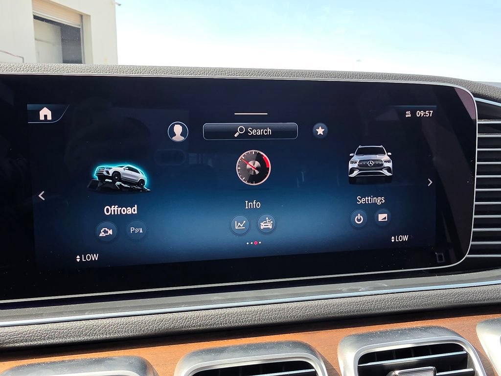 Used 2026 Mercedes-Benz GLE 450 4MATIC image 31