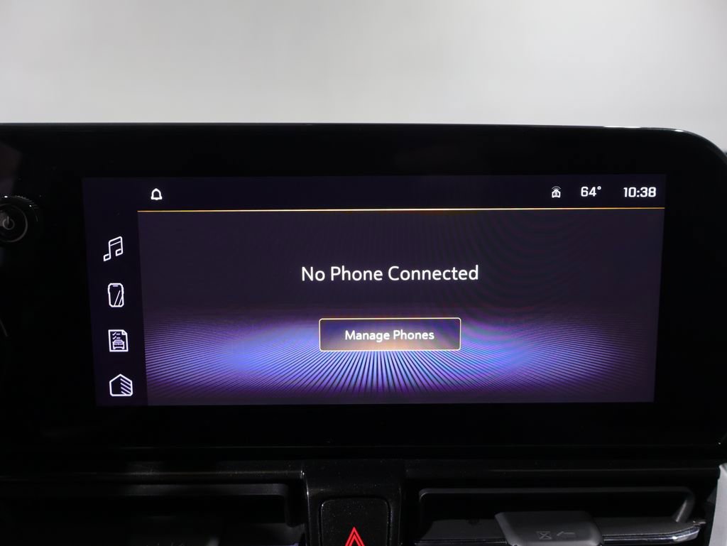 Used 2025 Chevrolet TrailBlazer LT AWD/4WD image 25