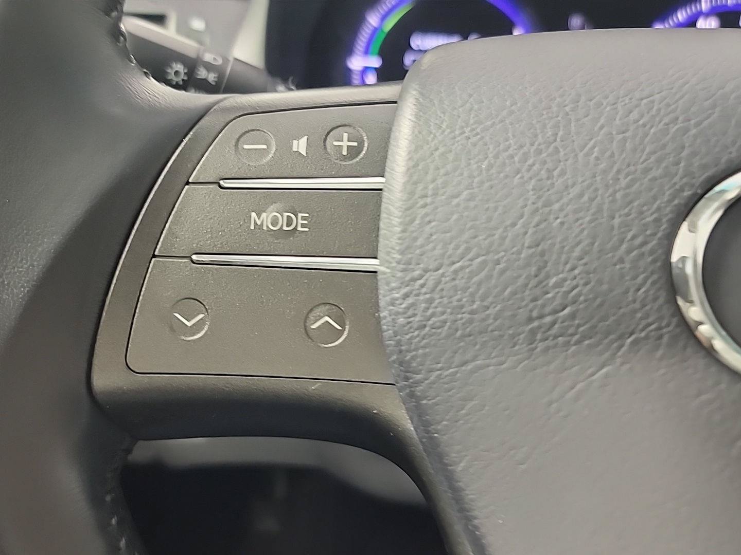 Used 2010 Lexus HS 250h FWD image 27