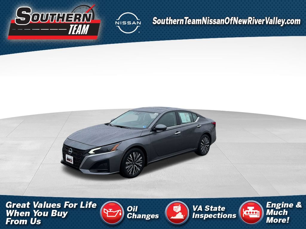 Used 2025 Nissan Altima 2.5 SL