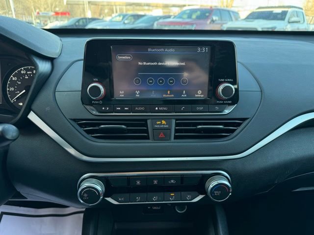 Used 2022 Nissan Altima 2.5 S image 18