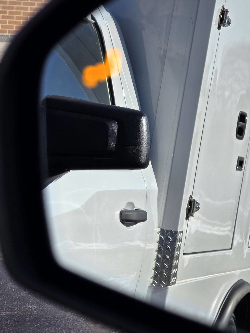 Used 2021 Ford Explorer Platinum image 27