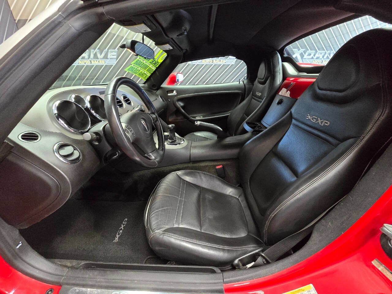 Used 2007 Pontiac Solstice GXP image 18