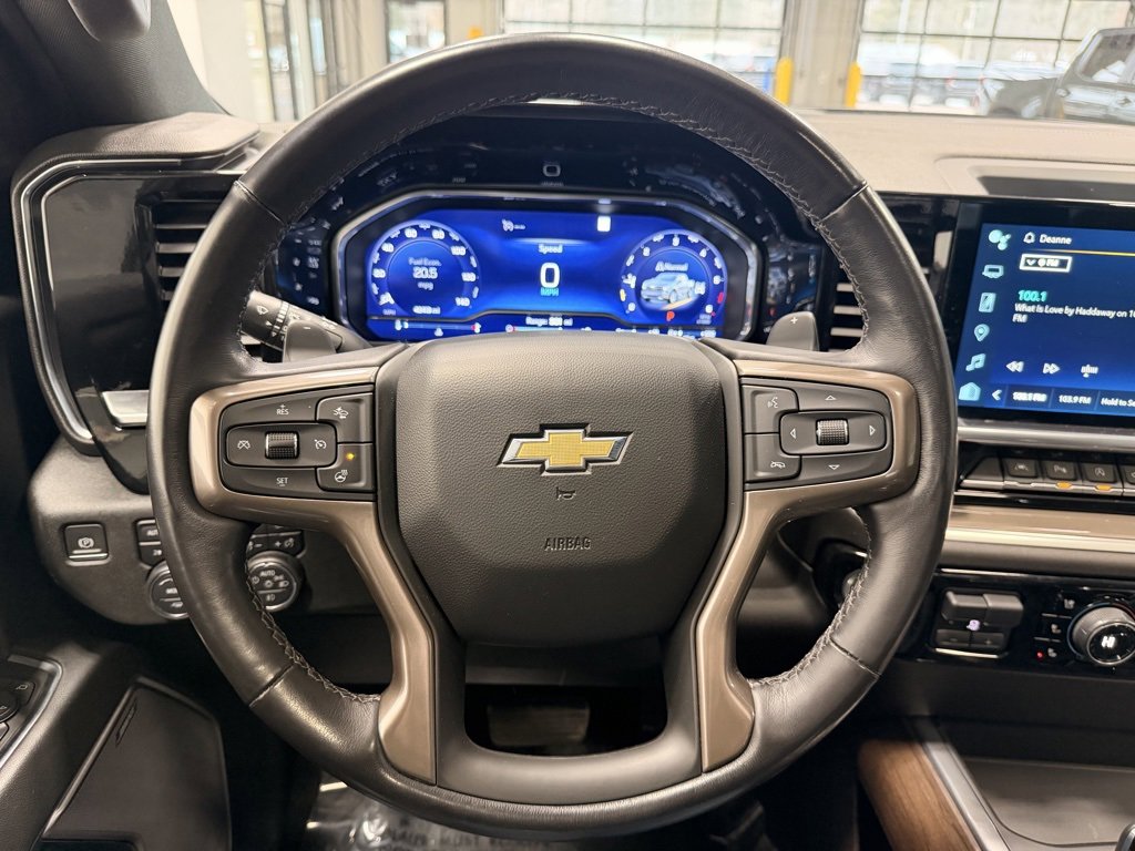 Used 2022 Chevrolet Silverado 1500 High Country w/ Z71 Off-Road Package image 30