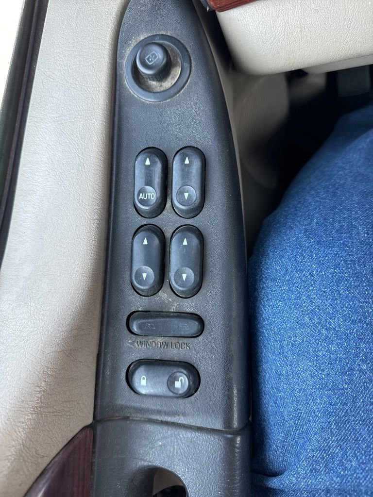 Used 2006 Ford F350 Lariat image 26