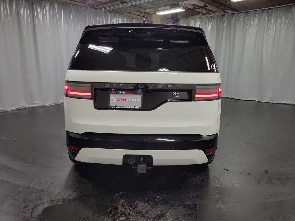 Used 2025 Land Rover Discovery Dynamic SE AWD/4WD image 7