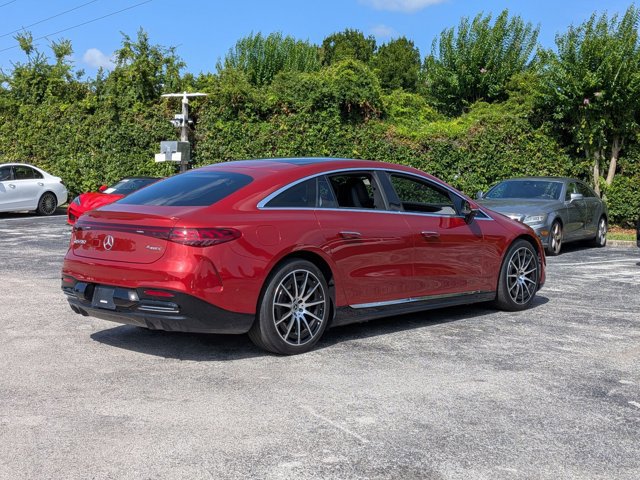 Used 2023 Mercedes-Benz EQS 580 4MATIC Sedan w/ Exclusive Trim Package image 6