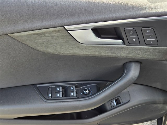 Used 2019 Audi A4 2.0T Premium image 24