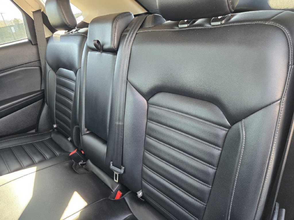 Used 2022 Ford Edge SEL AWD/4WD image 10
